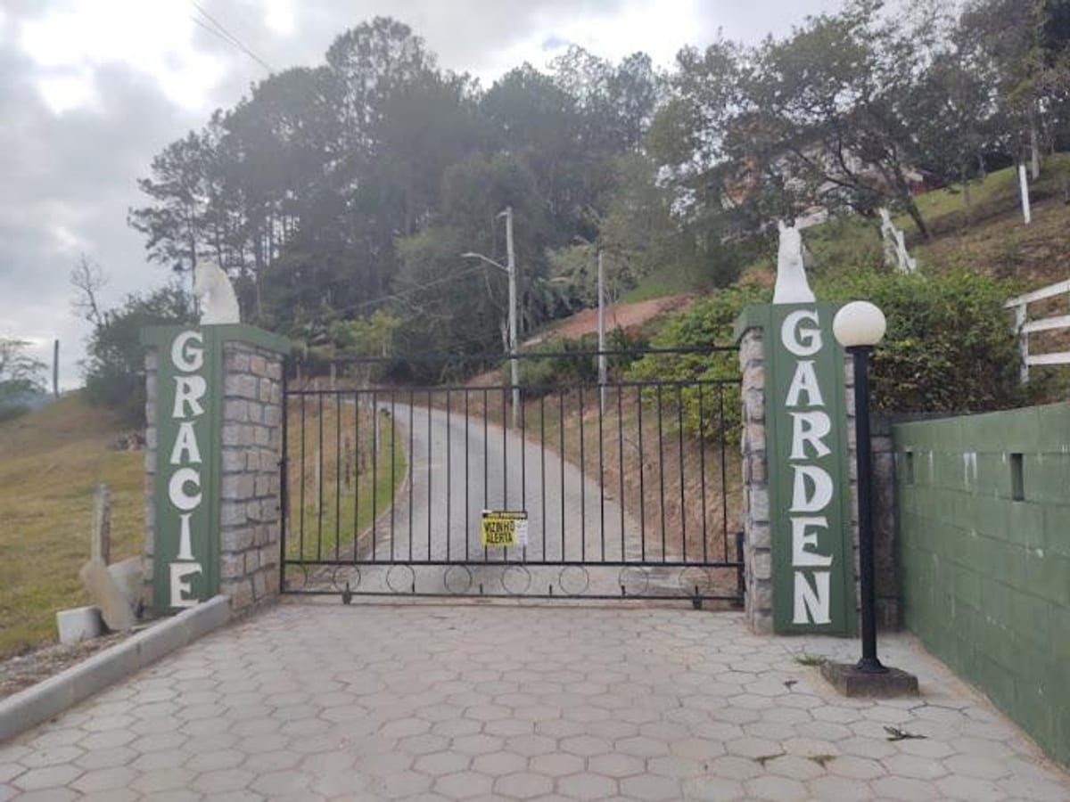Lote 29 com 1.160m² com Vista Panorâmica à Venda em Santo Amaro da Imperatriz - Bairro Varginha - Condomínio Gracie Garden